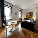 Apartment Basquiat-bozzi 59 *